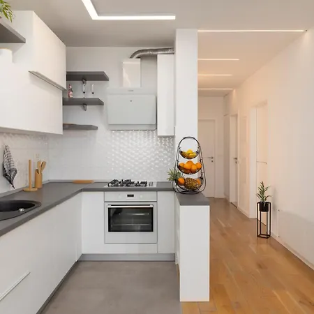 Luxury And Peaceful Paradise Apartman Makarska