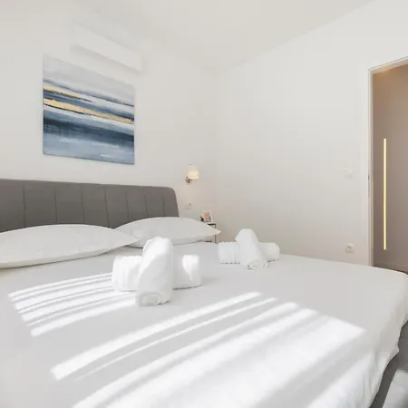 Luxury And Peaceful Paradise Apartman *